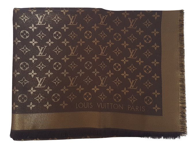 Il monogramma dello scialle Louis Vuitton brilla di marrone  ref.54056