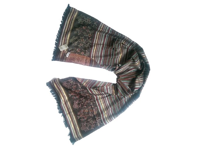 Oscar de la Renta Silk scarves Multiple colors Wool  ref.54184