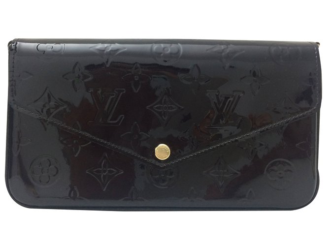 Louis Vuitton Clutch bags Dark brown Patent leather  ref.54232
