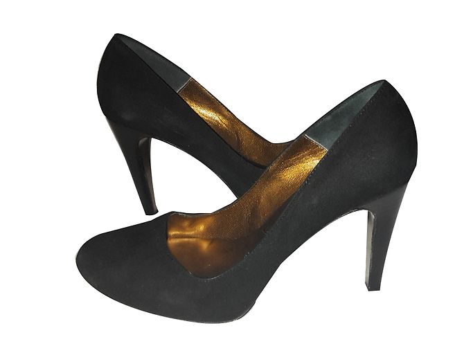 Ann Tuil Pumps aus schwarzem Hirschleder 38