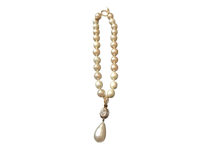Chanel Perlenketten Beige  ref.54391