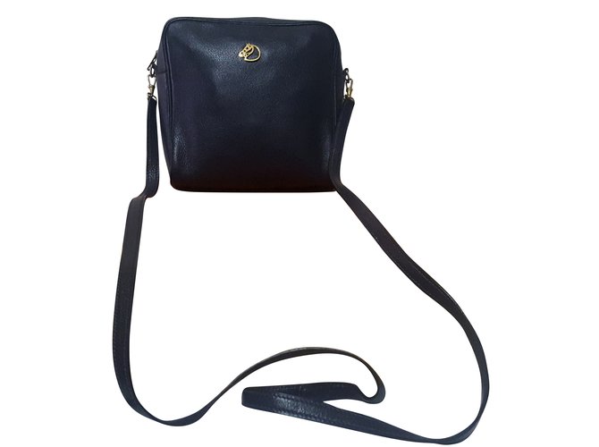 Hermès Handbags Navy blue Leather  ref.54610