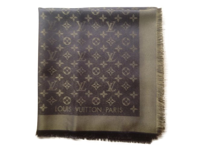 Louis Vuitton Classic Monogram Scarf Brown Silk  ref.54621