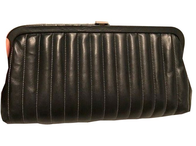 Chanel Timeless Clutch Black Leather  ref.54791