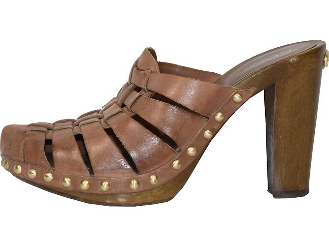 Guess Holzschuhe