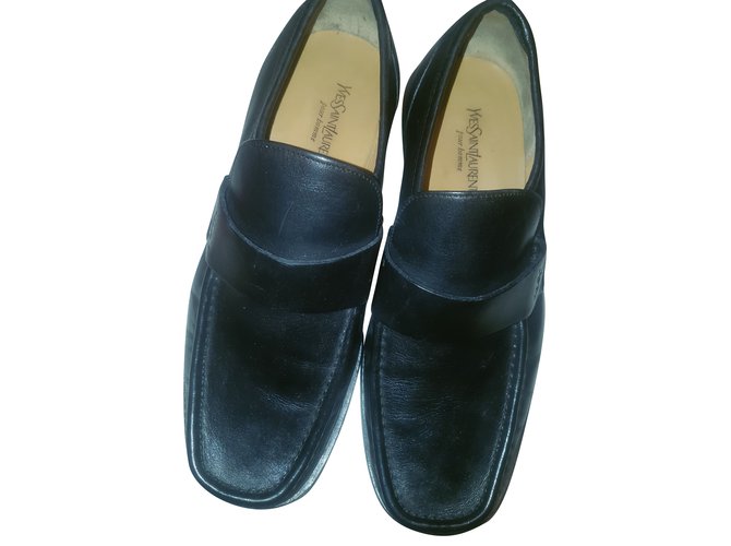 Yves Saint Laurent Zapatos de hombre Negro Cuero  ref.55130