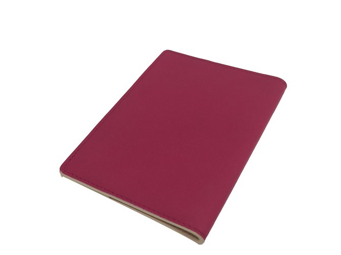 Emilio Pucci passport cover Dark red Leather  ref.55307