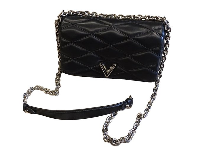 Louis Vuitton Vai 14 MILÍMETROS Preto Couro  ref.55704