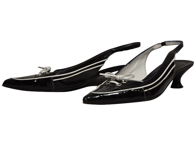 Autre Marque Dyva Pumps aus schwarzem Lackleder Gr. 39 Weiß