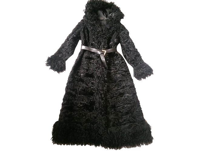 Autre Marque Coats, Outerwear Black Fur  ref.56185