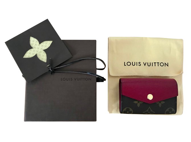 Louis Vuitton multicartes Sarah Cuir  ref.56237