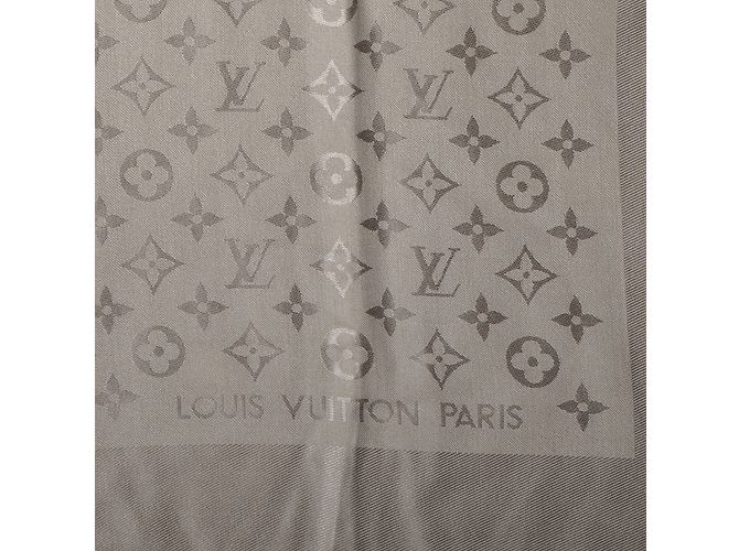 Louis Vuitton Sciarpa classica Monogram Beige Seta