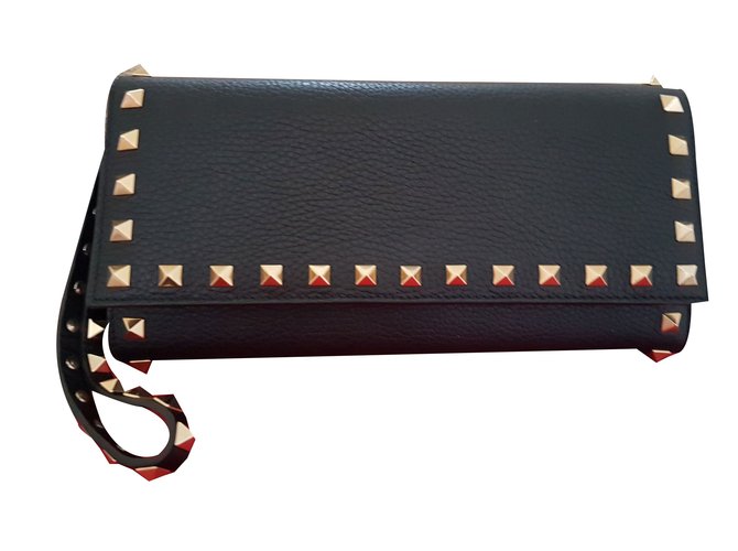 Valentino Garavani Rockstud travel wallet Black Leather  ref.56607