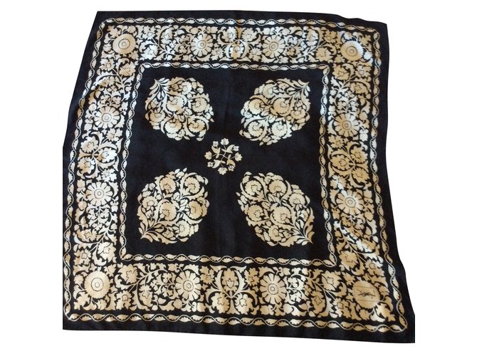 Yves Saint Laurent Silk scarves Black  ref.56833