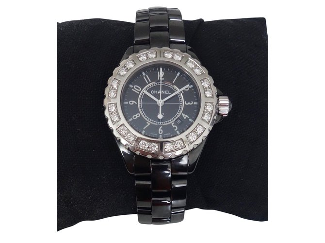 Chanel J12 33MM DIAMANTES CHEIOS Preto Cerâmico  ref.56936