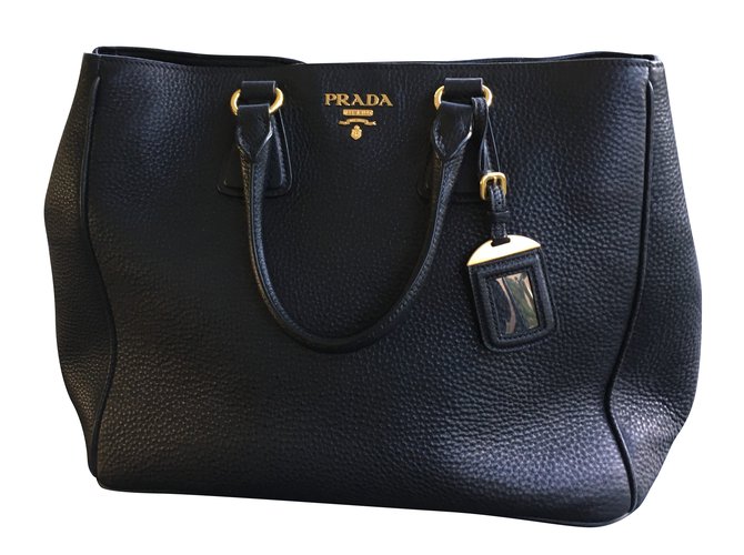Prada Handtaschen Schwarz Leder  ref.57001