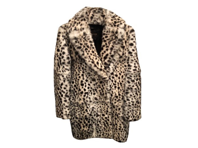 Maje Coats, Outerwear Cream Fur  ref.57064