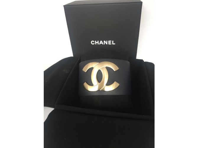 Chanel Bracelets Black Leather  ref.57296