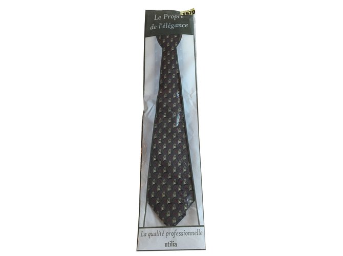 Hermès Krawatten Grau Seide  ref.57415