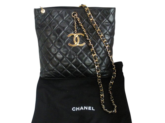 Chanel Vintage Cuir Noir  ref.57454
