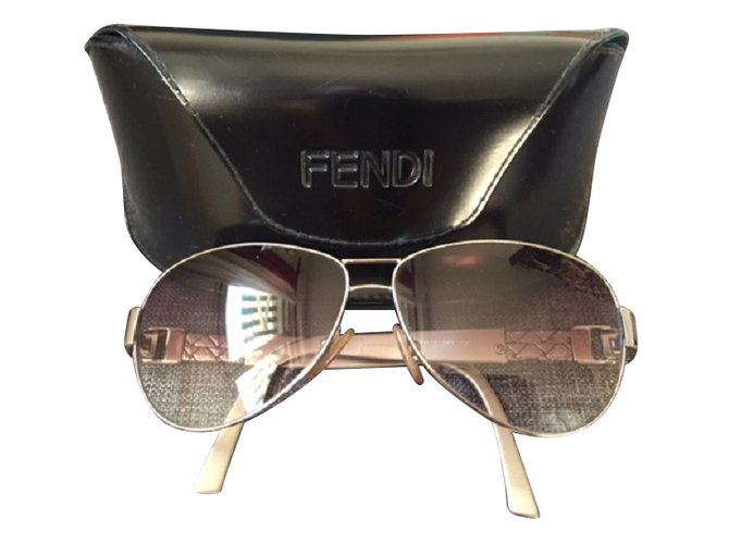 Fendi Sunglasses Silvery Acetate  ref.57519