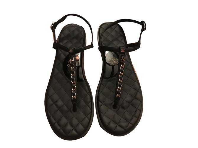 chanel black thong sandals 8