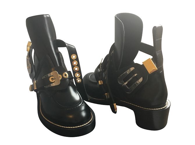 Balenciaga Botas de tornozelo