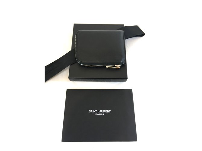 Yves Saint Laurent Carteras pequeñas accesorios Negro Cuero  ref.57748