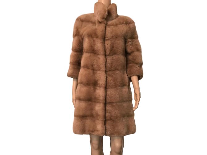 Autre Marque Manteau en fourrure de vison Vericci Beige