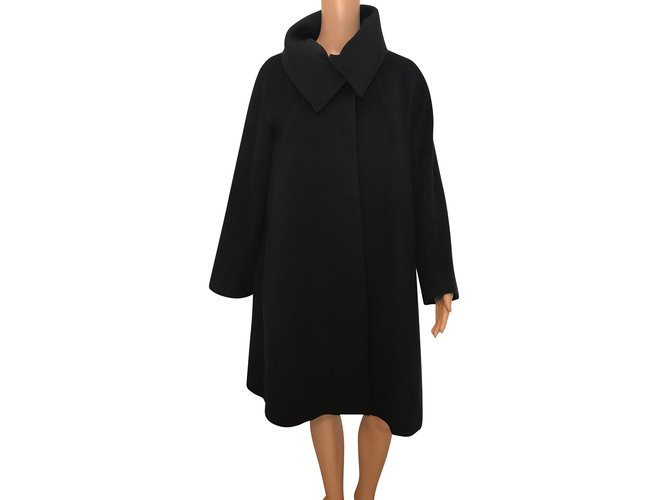 Max Mara Coats, Outerwear Black Wool  ref.58056