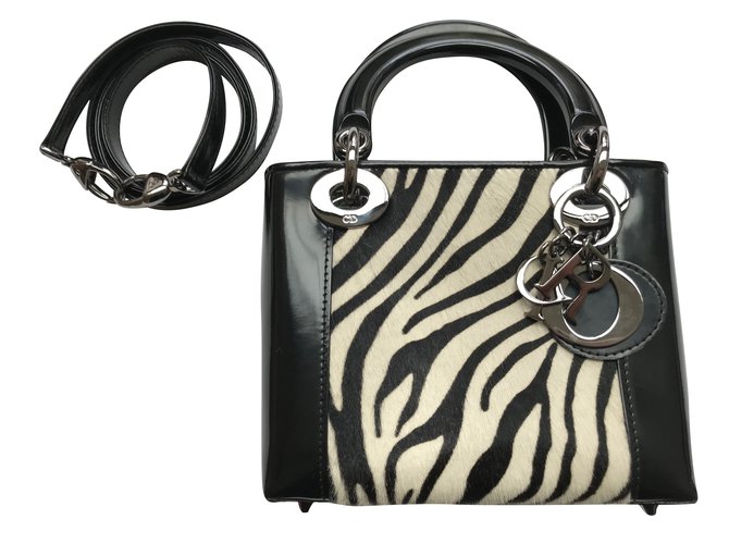 Christian Dior Handbags Black Patent leather  ref.58090