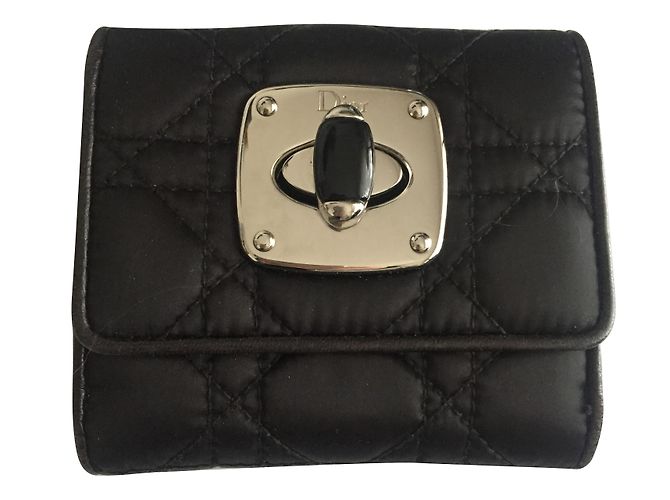 Dior S0025PNLN CHARMING LOCK sm Black