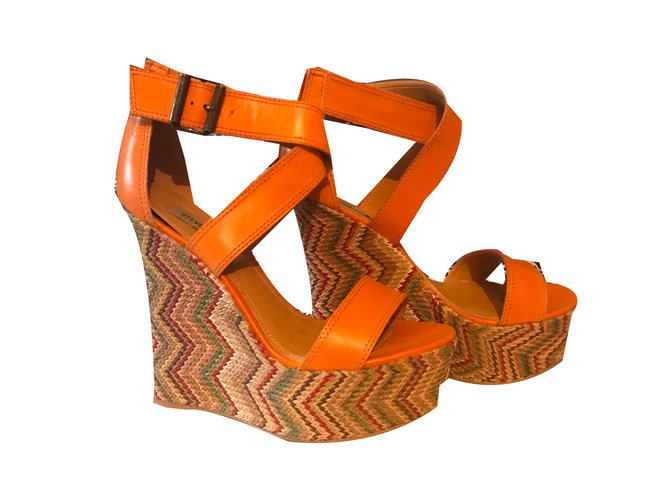 Steve Madden Mulas de cunha Laranja Couro  ref.58358