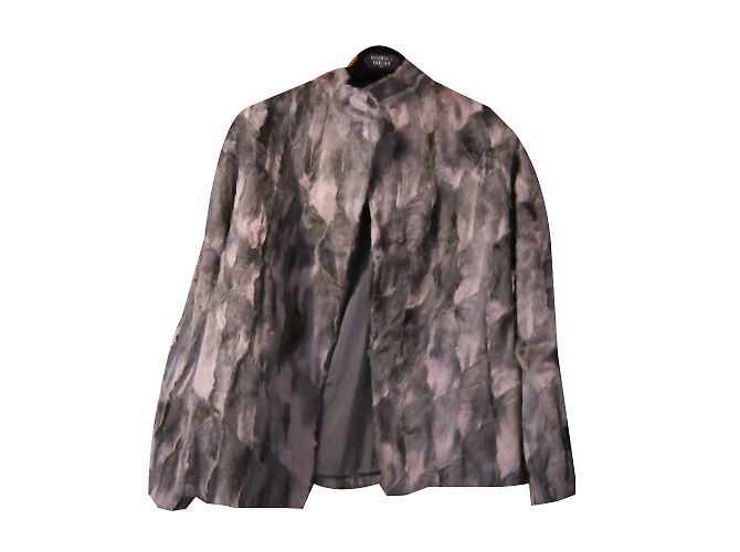 Autre Marque Graue Pelzjacke