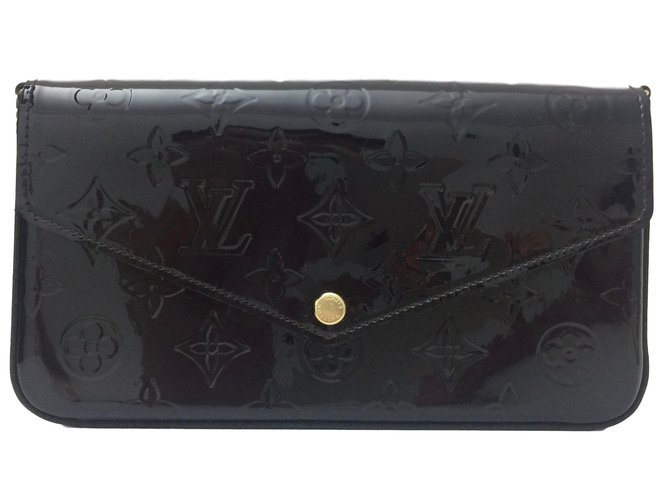 Louis Vuitton Clutch bags Brown Patent leather  ref.58440