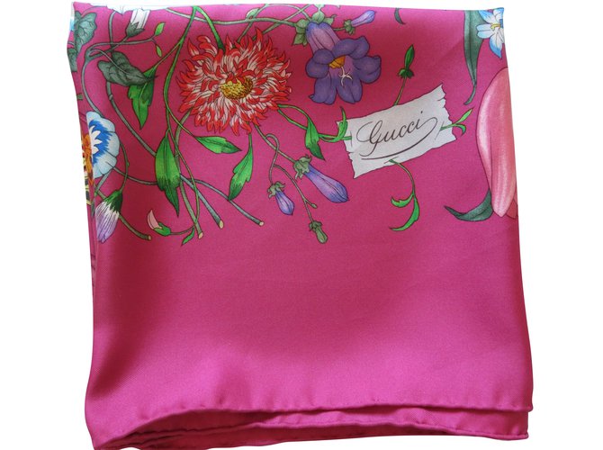 gucci flora :V.ACCORNERO Pink Silk  ref.58750