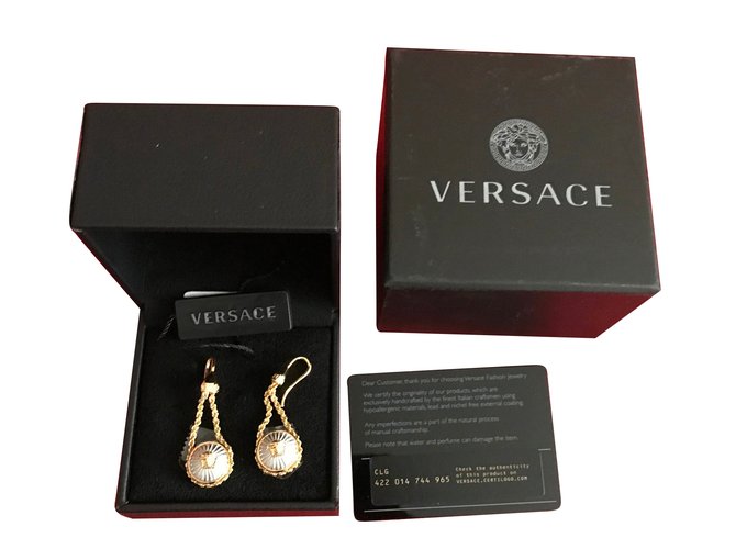 Orecchini pendenti con medusa a contrasto Versace - nuovissimi e mai indossati D'oro Oro giallo  ref.58765