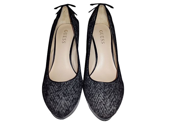 Guess Grey Leather Heels