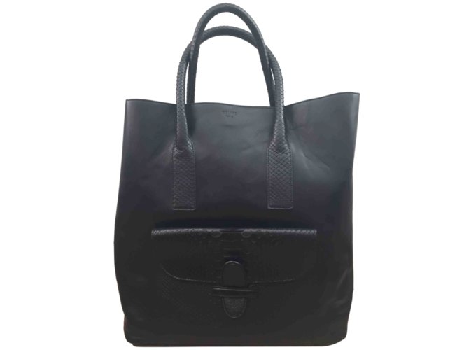 Céline Handbags Black Leather  ref.58935