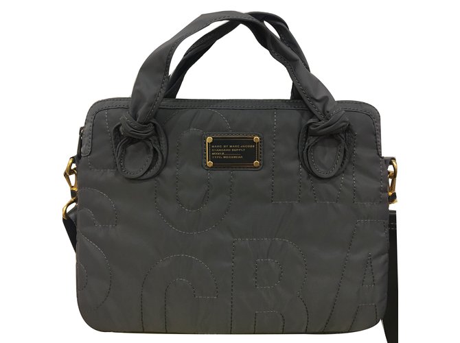 marc by marc jacobs laptop bolsa