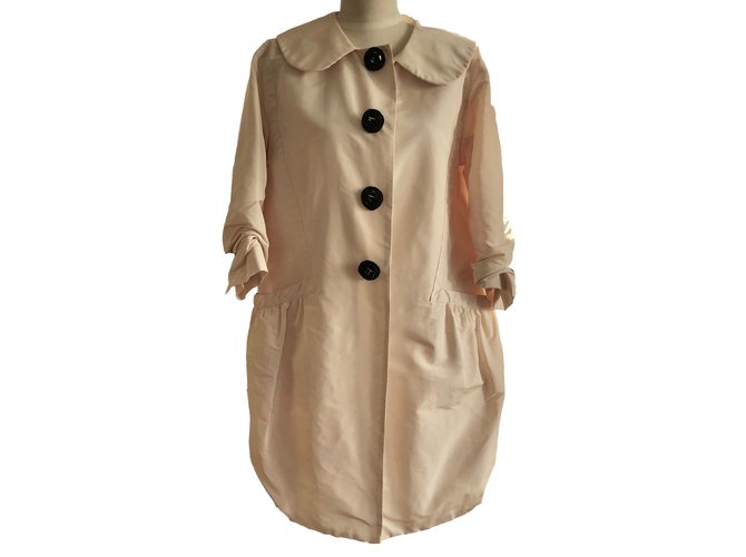 Louis Vuitton Coats, Outerwear Beige Polyester  ref.59336
