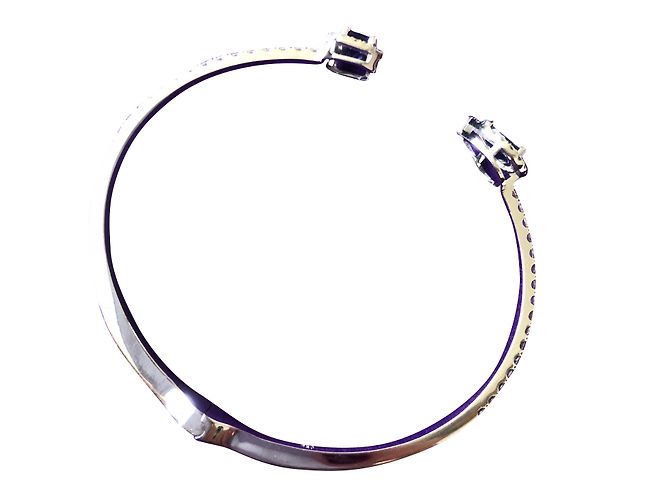 Autre Marque Bracciale in oro bianco con diamanti zaffiri e smeraldi Argento