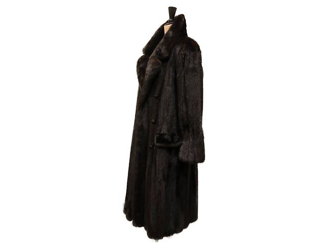 Revillon Cappotti, Cappotti Nero
