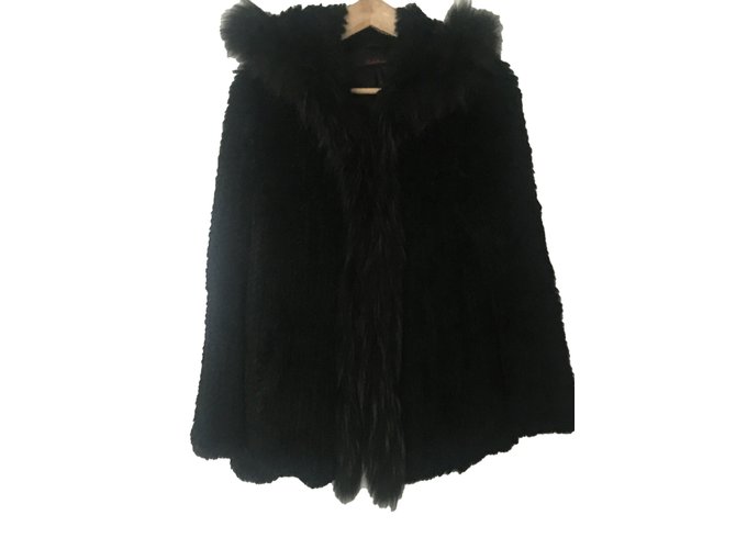 Redskins Coats, Outerwear Black Fur  ref.59611