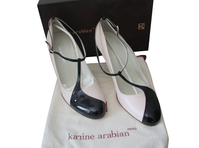 Karine Arabian Escarpins avec brides Cuir vernis Rose  ref.66587
