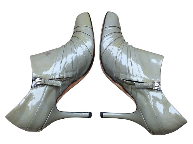 Dior Botas de tornozelo Cinza Couro envernizado  ref.60284