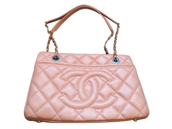 Chanel Handbags Pink Leather  ref.60308