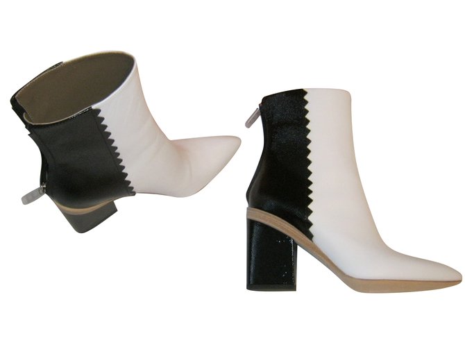 Hermès Hermes  "Proof" Ankle boots Black Leather  ref.60416