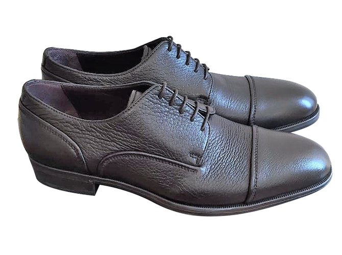 Ermenegildo Zegna Ebony lace up shoes Dark brown Leather  ref.60463