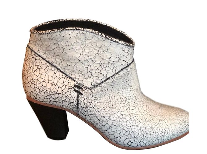 Maje Lederstiefel Weiß 39